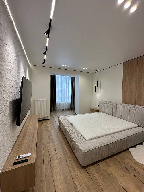 Продаж Квартира 3-кімнатна, 6/9 поверх на Приозерна Ивано-Франковск - изображение 2