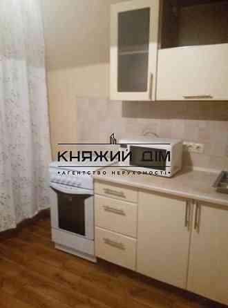 Оренда Квартира 1-кімнатна, 4/16 поверх на Ахматовой Анны ул. Київ