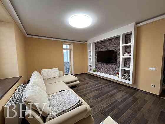 Продаж Квартира 2-кімнатна, 9/9 поверх на вул. Васильченка Львів