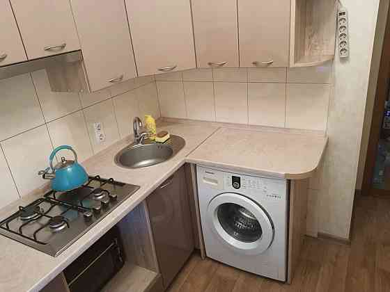 Оренда Квартира 1-кімнатна, 5/5 поверх на Алматинська, 54 Kiev