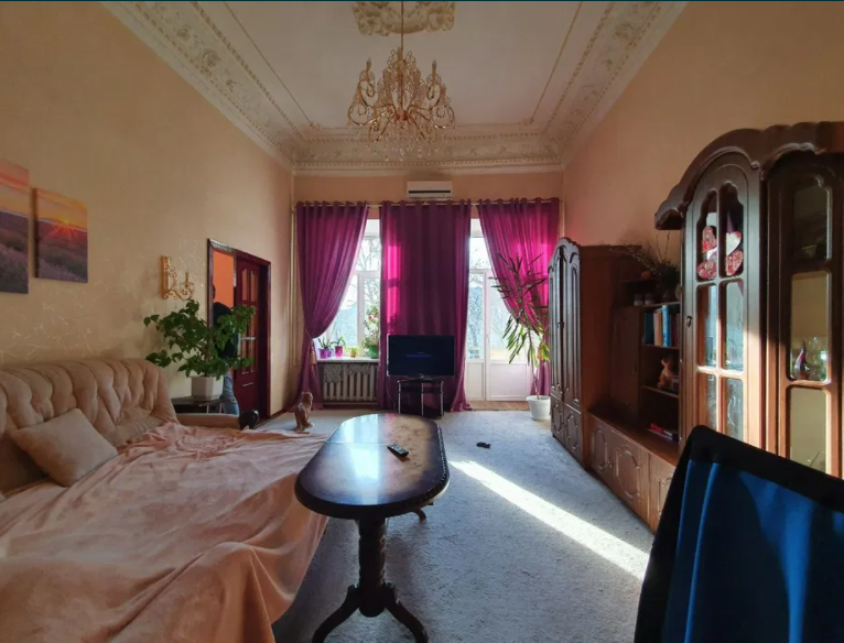 Большая квартира в исторической части города. Одеса - фото 8