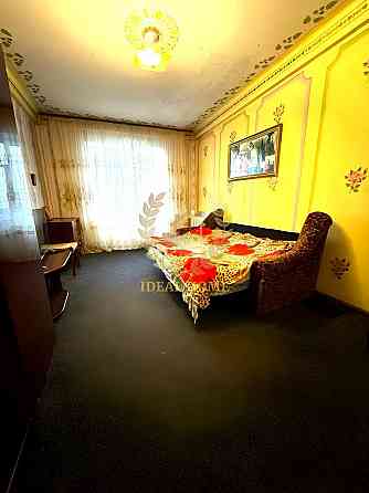 Продаж Квартира 3-кімнатна на Жуля Верна бул., 13 Kiev