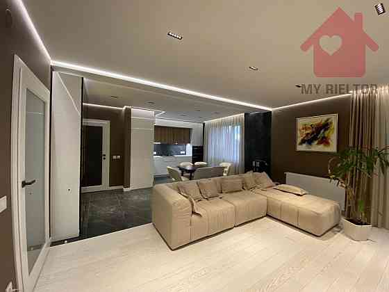 Продаж Квартира 2-кімнатна, 2/8 поверх на Гленца Ужгород