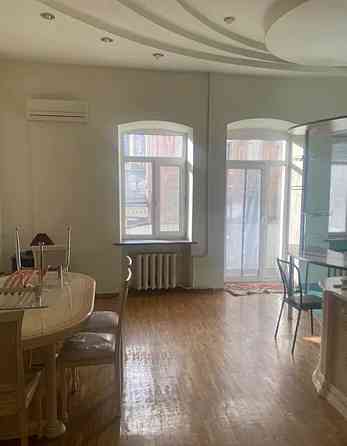 3 кімнатна квартира, центр, Майдан незалежності, вул. Михайлівська, Шевченківський район Kiev