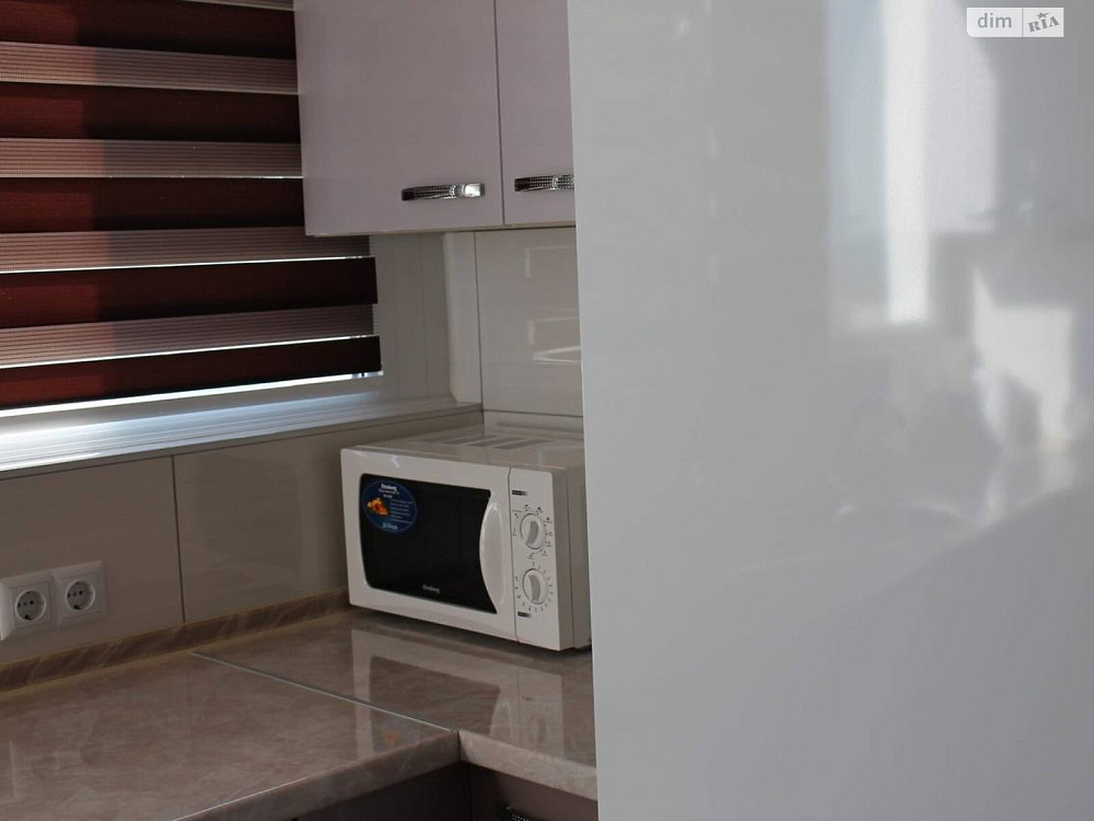 Продаж Квартира 1-кімнатна, 15/25 поверх на Милославська вул., д. 16 Київ - фото 2