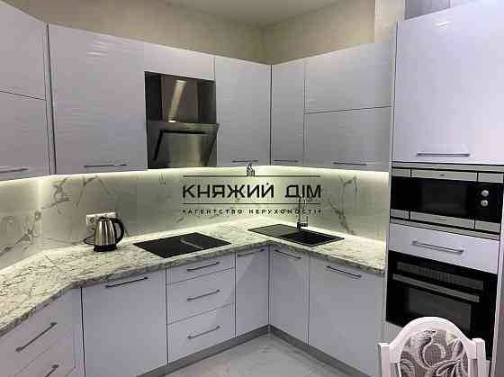 Оренда 3-х. к.кв. в ЦЕНТРІ МІСТА, Новий будинок. №11195223. Kiev