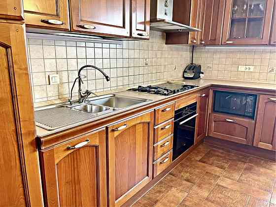 Продаж Квартира 4-кімнатна, 5/7 поверх на Успенська вул., 2 Odessa