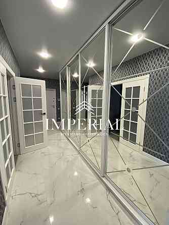 Оренда Квартира 3-кімнатна, 4/15 поверх на вул. Юлії Здановської Київ