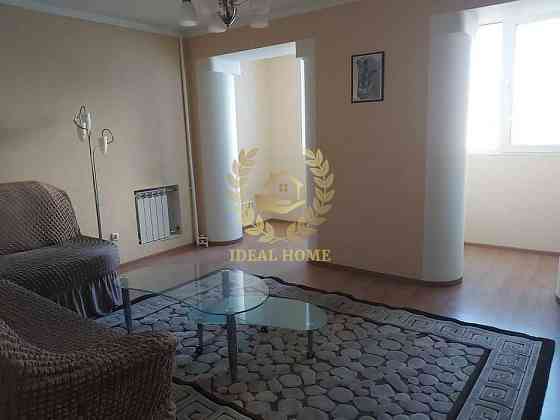 Продаж Квартира 2-кімнатна на Северная ул., 8Е Киев