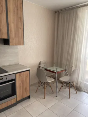 Продаж Квартира 1-кімнатна на ул. Михаила Грушевского, 30г Одесса