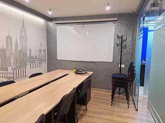 Оренда приміщення вільного призначення на Замкова вул., 5 поверх - 1/5 Тернополь