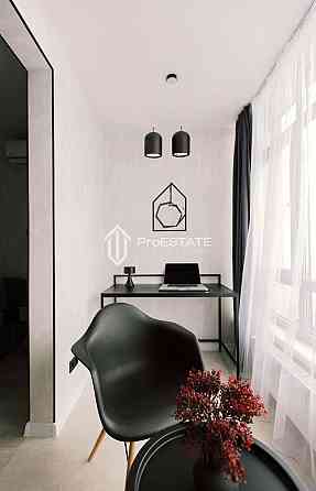 Продаж Квартира 2-кімнатна, 24/25 поверх на вул. Ревуцького Київ