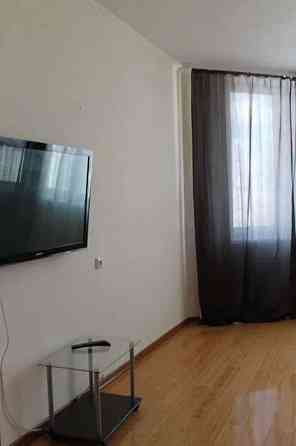 Оренда Квартира 2-кімнатна, 19/19 поверх на ул. Елены Пчилки Київ