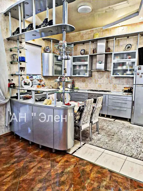 For sale 3-storey House with land 8.9 ares 520 sq.m 5 rooms at вулиця Маріупольська, 52 Odessa - photo 6