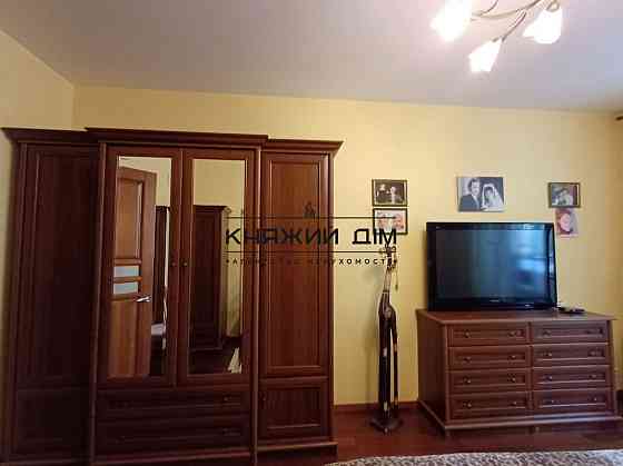 Оренда Квартира 2-кімнатна, 2/5 поверх на вул. Московская ул./Князів Острозьких Київ