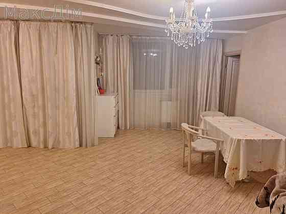 Оренда Гараж/паркомісце на вул. Родини Барвінських 6/10 поверх Ternopil'