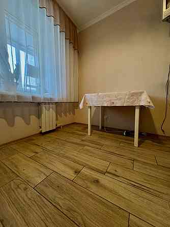 Продаж Квартира 3-кімнатна, 3/12 поверх на Гонгадзе Георгія вул., д. 20г Київ