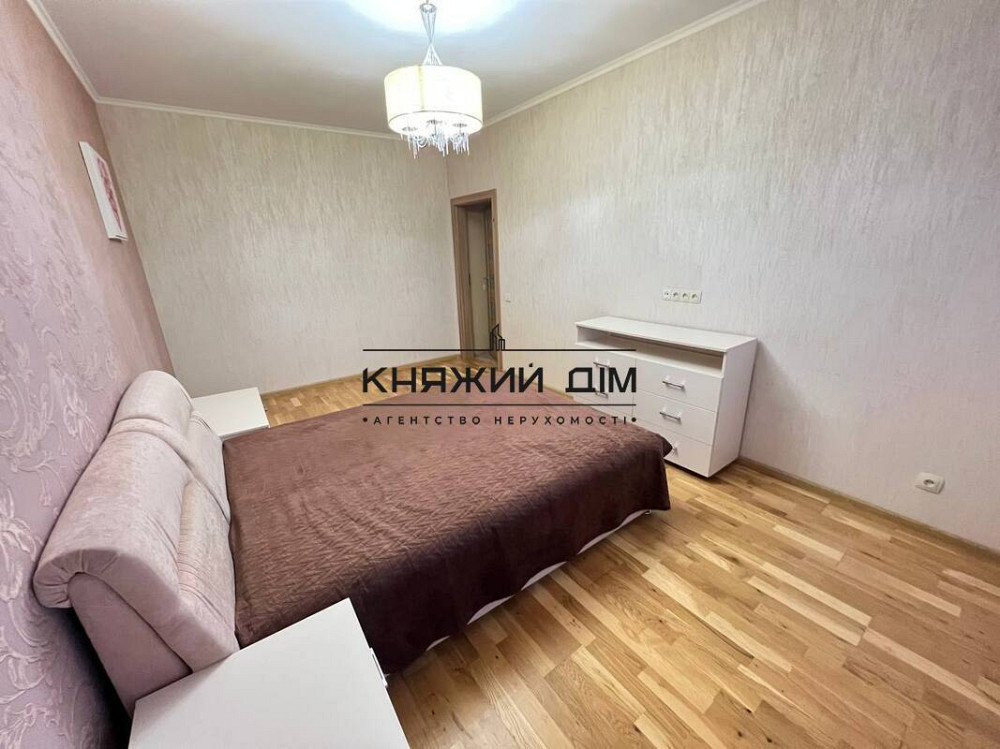 Продаж 2-кімнатної роздільної квартири, метро Осокорки 7 хв.пішки. № 21146130 Київ - фото 2