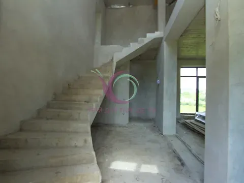 Продаж 2-поверховий   150 кв.м 4 кімн.  Чернівці - фото 4