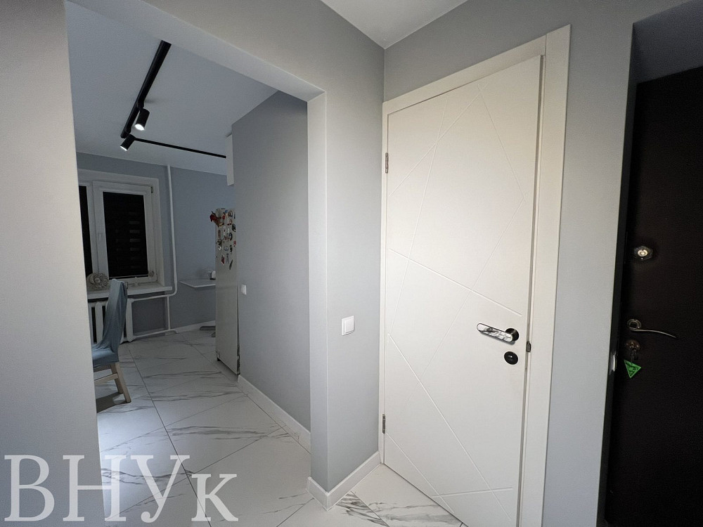 Продаж Квартира 3-кімнатна, 3/5 поверх на Відродження Луцк - изображение 5