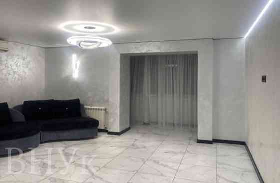 Продаж Квартира 4-кімнатна, 10/10 поверх на Стельмаха Вінниця