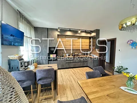 Продаж 2-поверховий   240 кв.м 5 кімн. на Соснова вулиця 4  - фото 5