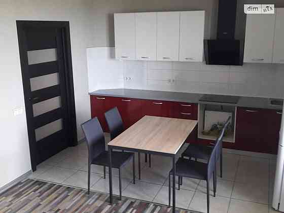 Продаж Квартира 3-кімнатна, 24/26 поверх на Олевська вул., 5 Київ