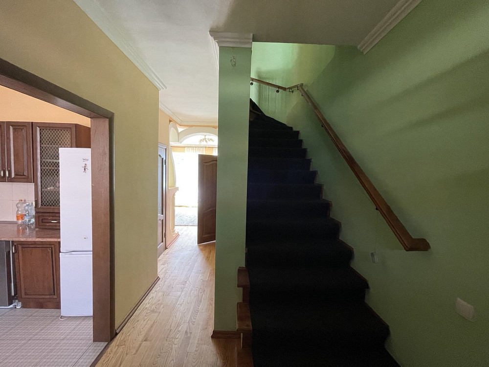 Продається котедж з євроремонтом у Гаях Гречинських  - фото 6