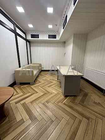 Оренда офісне приміщення на Жилянська вул., 72А приміщень - 3, поверх - 3/4 Київ