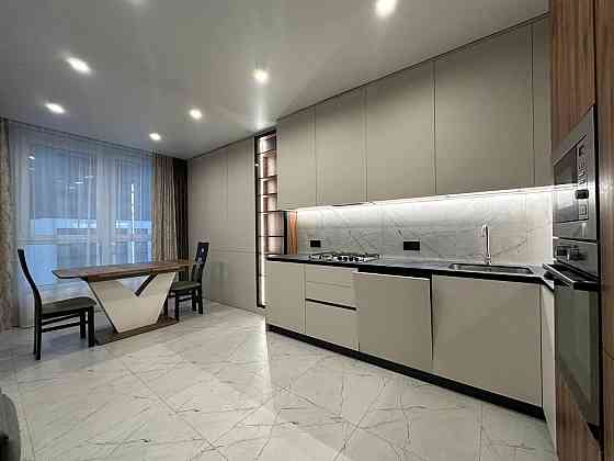 Оренда Квартира 1-кімнатна, 5/8 поверх на вул. Пасічна L'viv