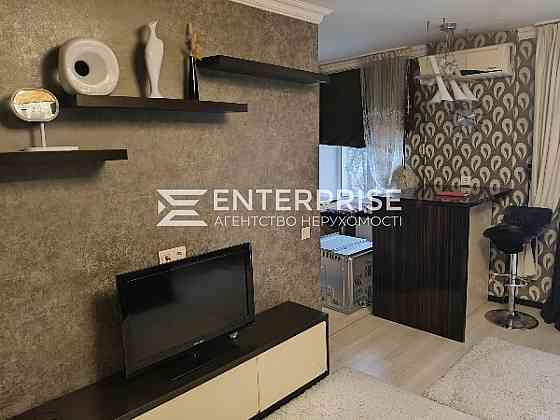 Продаж Квартира 2-кімнатна, 2/5 поверх на вул. Михайла Бойчука Київ