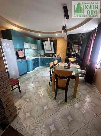 Пропонуємо на продаж простору квартиру в самому серці Кропивницького! Кропивницький