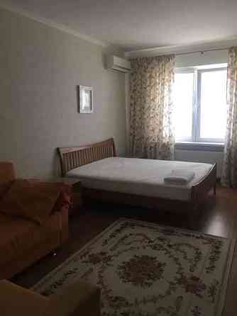 Оренда Квартира 1-кімнатна, 2/25 поверх на ул. Григория Ващенко Київ