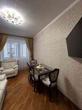 Продаж Квартира 3-кімнатна, 3/3 поверх на вул. Київська Zhytomyr