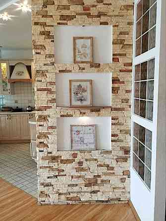 Оренда Квартира 2-кімнатна, 18/25 поверх на бульвар Верховної ради, 14б Kiev