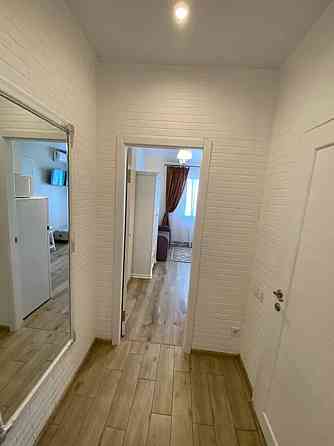 Оренда Квартира 1-кімнатна, 21/35 поверх на Харківське шосе, 19 Киев