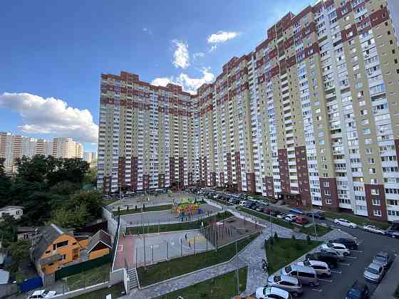 Продаж Квартира 2-кімнатна, 6/25 поверх на Ясинуватський вул., д. 10 Kiev