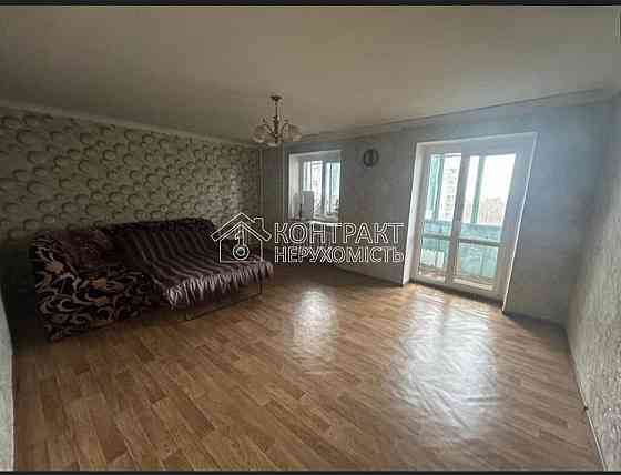 Продаж Квартира 3-кімнатна, 6/9 поверх на вул. Ферганська Kharkiv