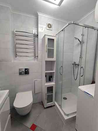 Продаж Квартира 3-кімнатна, 9/9 поверх на Глушкова Академіка вул., д. 30 Київ