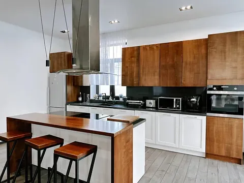 Продаж 2-поверховий   260 кв.м 6 кімн. на Сташкова вулиця 23 Дніпро - фото 3