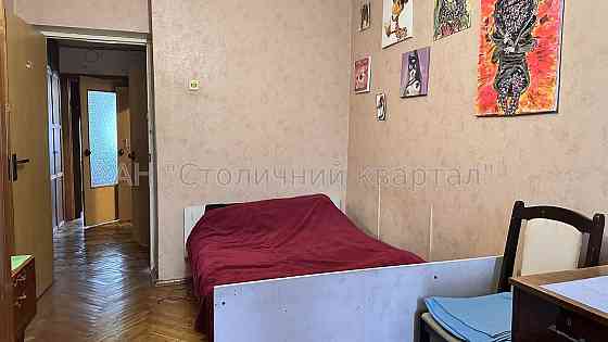 Продаж Гараж/паркомісце на Князя Володимира Мономаха вул., 26Б 5/10 поверх Київ