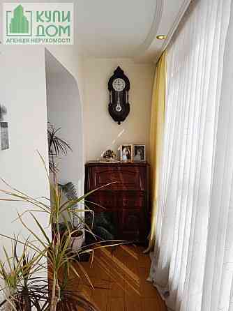 Продам 3-кімнатну квартиру на вулиці Островського Кропивницький