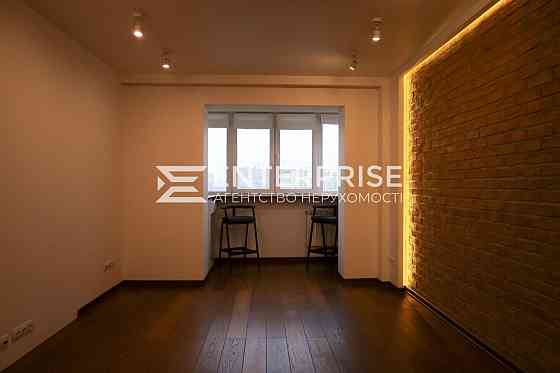 Продаж Квартира 3-кімнатна, 11/16 поверх на вул. Автозаводская Київ