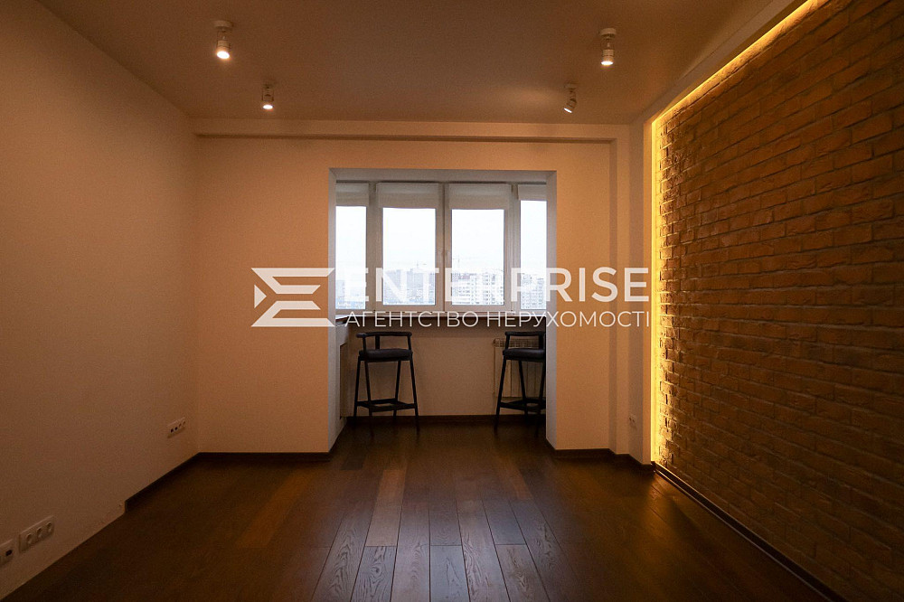 Продаж Квартира 3-кімнатна, 11/16 поверх на вул. Автозаводская Київ - фото 2