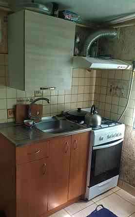 Продається 2-х кімнатна квартира на землі зі своїм городом. 