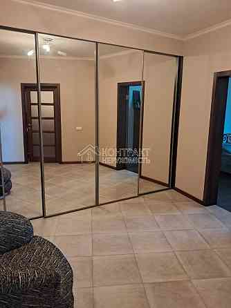 Оренда Квартира 3-кімнатна, 7/10 поверх на вул. Майдан Героїв Небесної сотні Харків