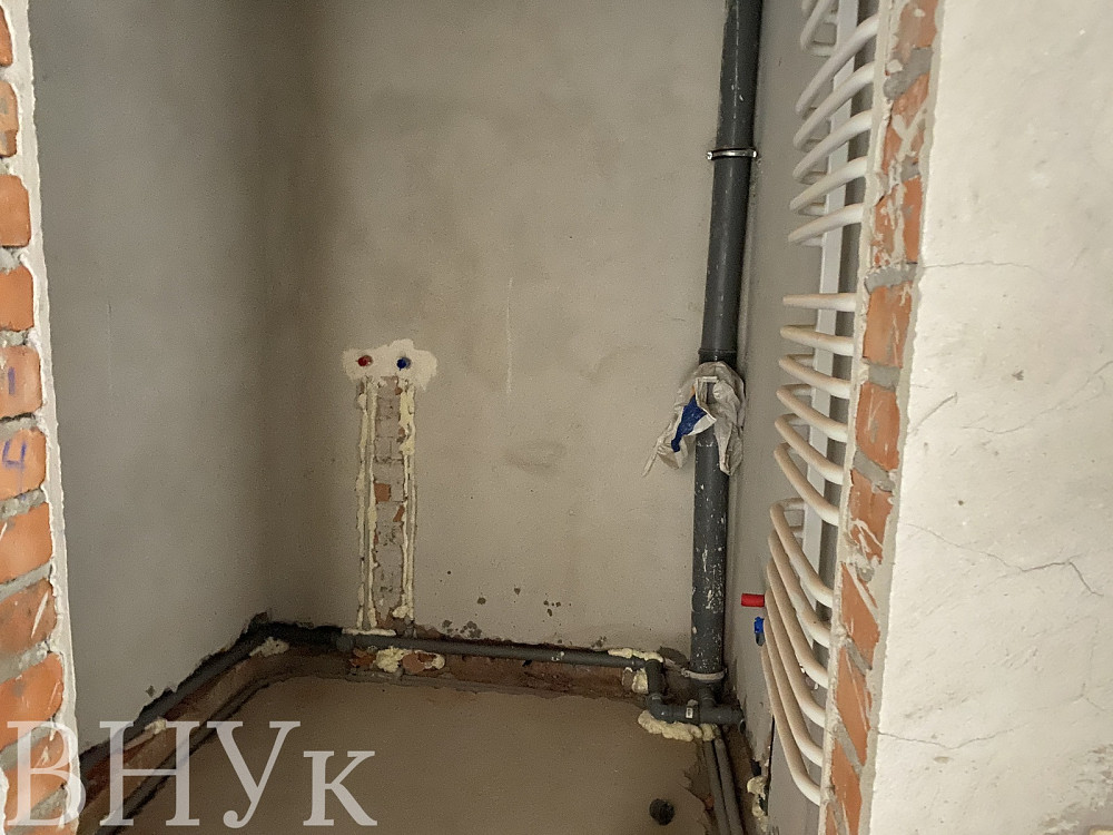 Продаж Квартира 2-кімнатна, 3/5 поверх на івана франка, 1в Uzhhorod - photo 2