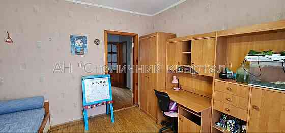 Продаж Будинок 3-кімнатний на Григоренка Петра пр-т, 11А Kiev