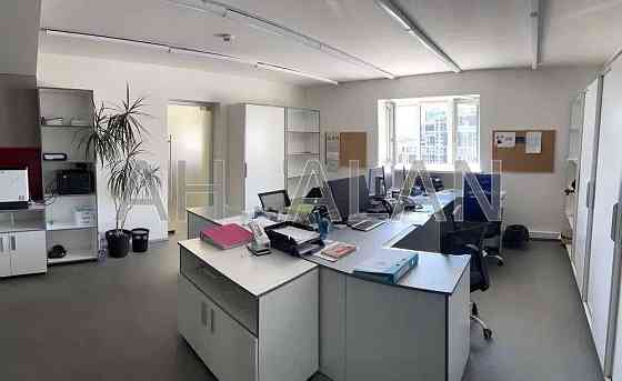 Оренда Будинок 9-кімнатний на Дмитрівська вул., 56Б Киев