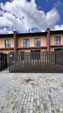 Продаж будинку 2 поверхи Запитів - фото 1